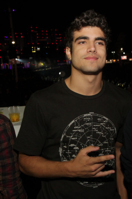 Caio Castro  pic #565554