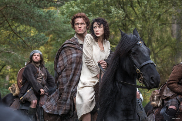 Caitriona Balfe - &quot;Outlander&quot; 1x01 - Sassenach Stills