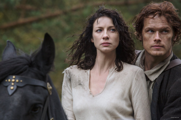 Caitriona Balfe - &quot;Outlander&quot; 1x01 - Sassenach Stills