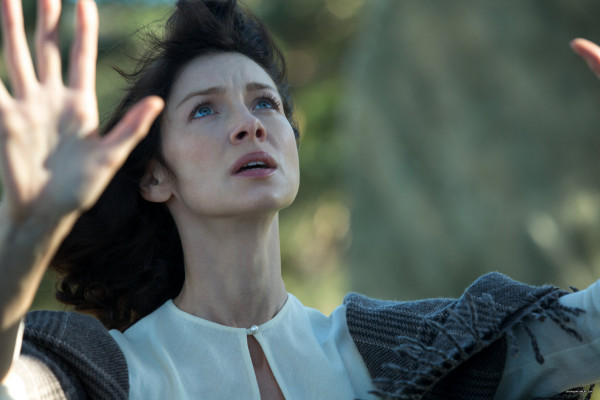 Caitriona Balfe - &quot;Outlander&quot; 1x01 - Sassenach Stills