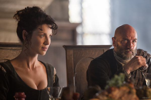 Caitriona Balfe - &quot;Outlander&quot; 1x02 - Castle Leoch Stills