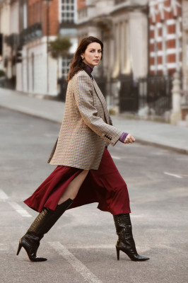 Caitriona Balfe by Neil Gavin for Irish Tatler (Nov 2021)