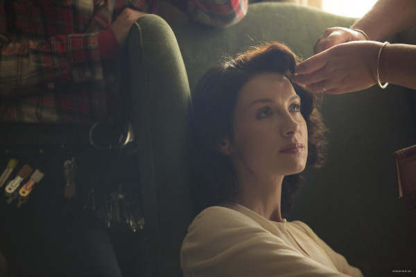 Caitriona Balfe - &quot;Outlander&quot; Season 1 - Behind the Scenes