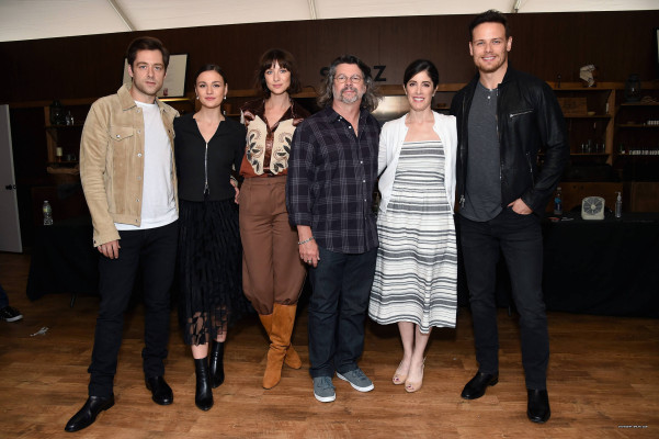 Caitriona Balfe - New York Comic Con - Signing 10/06/18