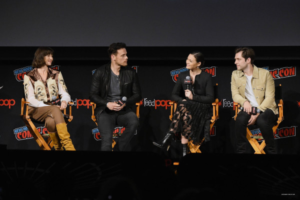 Caitriona Balfe - New York Comic Con Panel 10/06/18