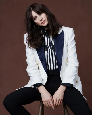 Caitriona Balfe by Jason Hetherington for The Observer (Jan 2022) 