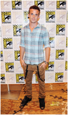 photo 18 in Cam Gigandet gallery [id317112] 2010-11-23 00:00:00