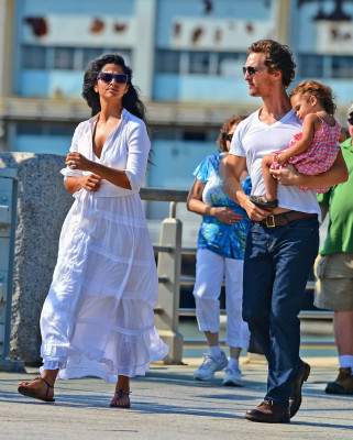 Camila Alves pic #540927