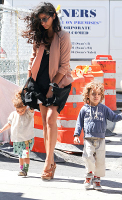 Camila Alves pic #532063