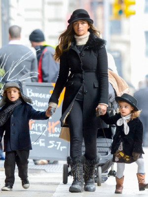 Camila Alves pic #614845