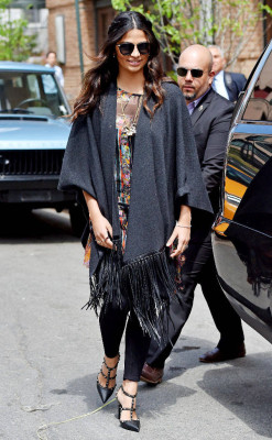 Camila Alves pic #979477