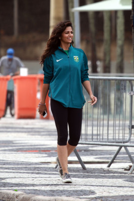 Camila Alves pic #979469