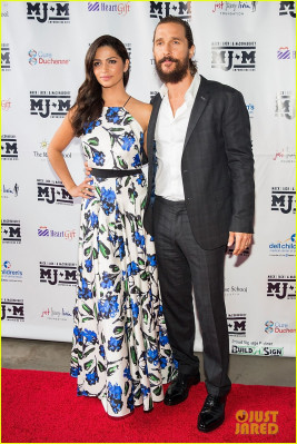 Camila Alves pic #979041