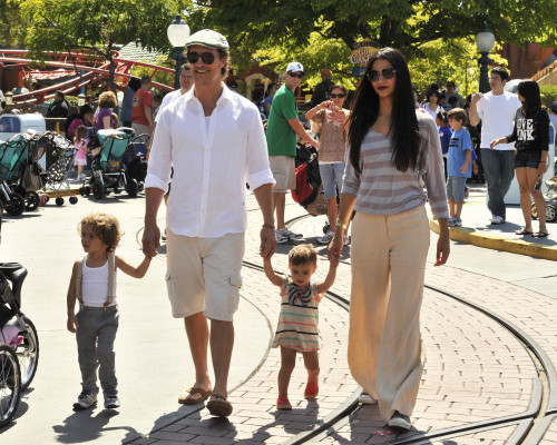 Camila Alves pic #848665