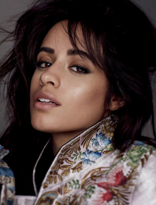 camila Cabello - Alexi Lubomirksi Photoshoot for Vogue México (2018)