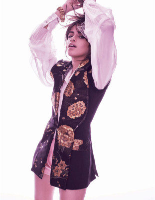 camila Cabello - Alexi Lubomirksi Photoshoot for Vogue México (2018)