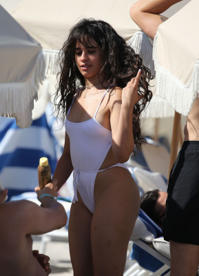 Camila Cabello pic #1204971