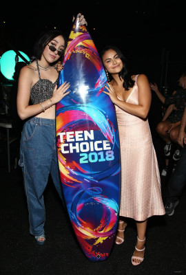 Camila Mendes pic #1101911