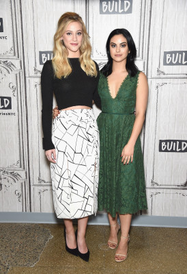 Camila Mendes pic #1010075