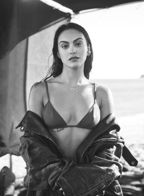 Camila Mendes by Zoey Grossman for Vogue Mexico (2024)