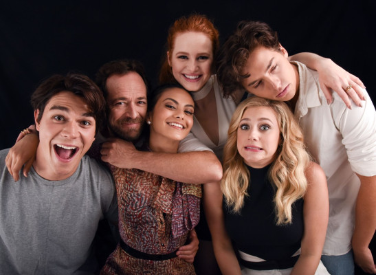 Camila Mendes pic #1010066