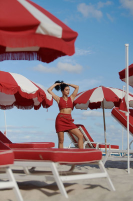 Camila Mendes-Elle,January/February 2022