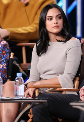 Camila Mendes pic #1010013