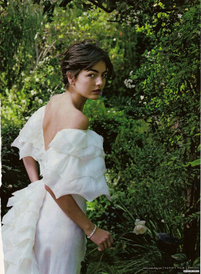 Camilla Belle pic #111837