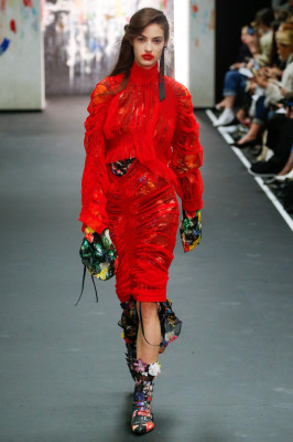 Camille Hurel - Thornton Bregazzi Autumn/Winter 2017 Show in London