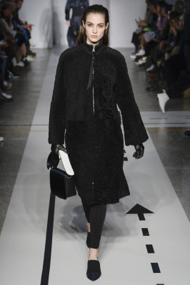 Camille Hurel - Sportmax Autumn/Winter 2017 Fashion Show in Milan