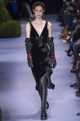 Altuzarra Fall/Winter 2018 Fashion Show in Paris 