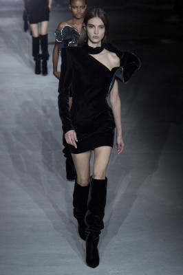 Camille Hurel - Yves Saint Laurent Autumn/Winter 2017 Fashion Show in Paris 