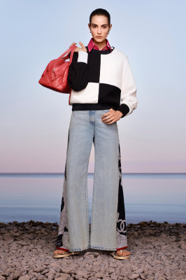  Camille Hurel - Chanel Resort 2021