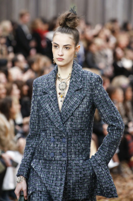 Camille Hurel - Chanel Autumn/Winter 2018 Fashion Show in Paris