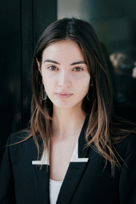 Camille Hurel - Paris Fashion Week Spring/Summer 2022 Street Style