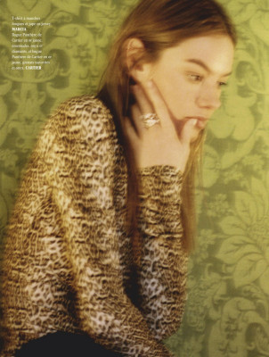 CAMILLE ROWE in L’Officiel Paris, February 2020