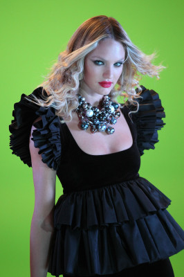 photo 19 in Candice Swanepoel gallery [id244842] 2010-02-19 00:00:00