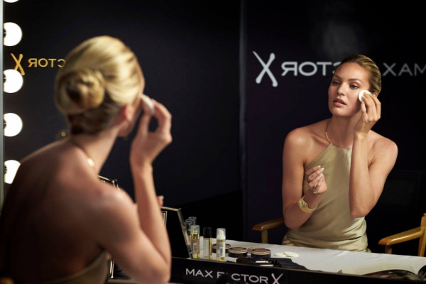 Candice Swanepoel pic #933955