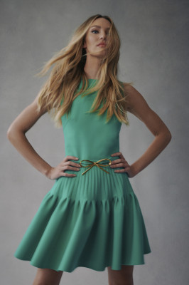 Candice Swanepoel for Oscar de la Renta, F/W 2021