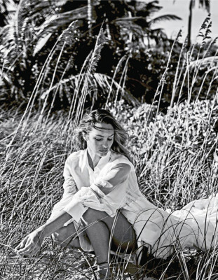 Candice Swanepoel - Madame Figaro (2021)