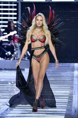 Candice Swanepoel pic #1014166
