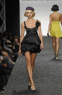 Candice Swanepoel pic #303167