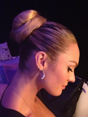 Candice Swanepoel pic #554715