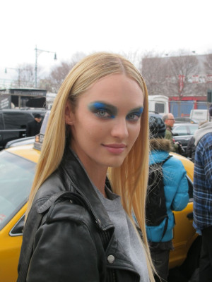 Candice Swanepoel pic #465936