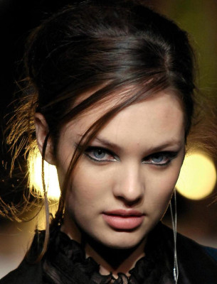 Candice Swanepoel pic #303165