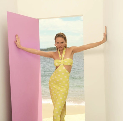 Candice Swanepoel - Lez a Lez Winter 2022