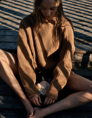 Candice Swanepoel by Yulia Gorbachenko for Vogue Russia // November 2020