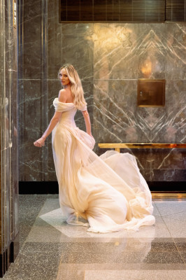 Candice Swanepoel - Oscar de la Renta 