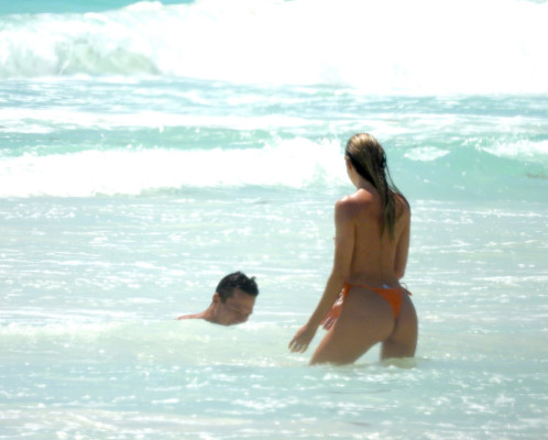 Candice Swanepoel - Tulum | March 29, 2021