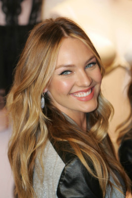Candice Swanepoel pic #585513